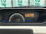 【スピードメーター】メーターがシンプルで見やすく運転しやすいですね。
