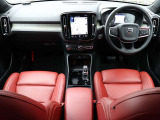 XC40 T4 AWD インスクリプション 4WD 