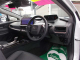 運転席はご覧の通り。