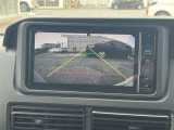 バックガイドモニターで、後方を確認しながら安心して駐車することができます。運転初心者も熟練者も必須の機能ですよ!