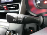 フロントワイパーの間欠機能が付いてます♪