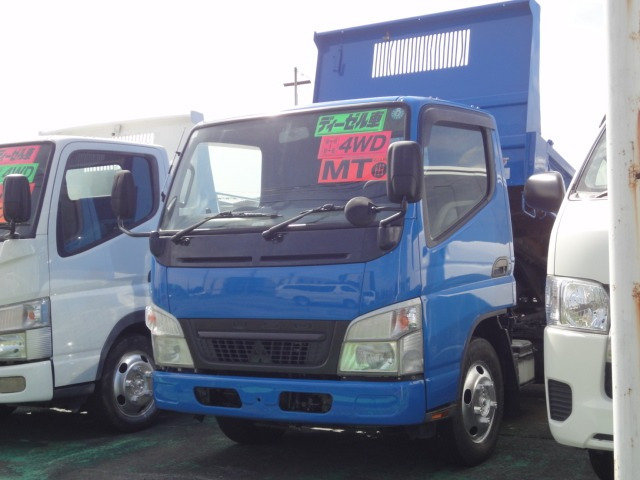キャンター ダンプ4WD