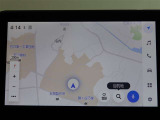 ディスプレイオーディオを装備。スマホとクルマをつなぐことで、これまでのナビに加えて、いろんなサービスが楽しめます
