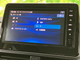 ラジオ、CD、Bluetoothなど、様々な音源に対応。お好みの音楽をクリアな音質でお楽しみいただけます。選曲も簡単に行えます。