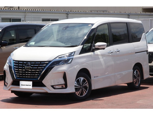 日産 セレナ 