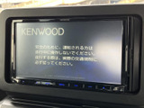 先進のナビゲーションシステムが、快適なドライブをサポート。使いやすいインターフェースで、スムーズな操作が可能です。