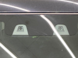 【スズキ セーフティサポート】走行中に前方の車両等を認識し、衝突しそうな時は警報とブレーキで衝突回避と被害軽減をアシスト。より安全にドライブをお楽しみいただけます。