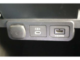 HDMI・USBポート。