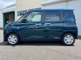 【保険】自動車保険のスペシャリストがお客様の立場になってお客様に最適な自動車保険のご提案や万が一の時の事故対応にあたりますので、ご安心ください。