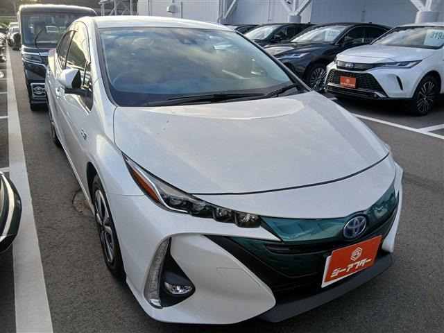トヨタ プリウスPHV 