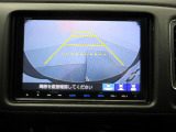 リヤカメラを装備しています。画面が大きく、駐車時や後退時に後方を確認出来て便利です。