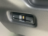 ETC車載器付。ETCが使用可能な道路通行料はキャッシュレスでスマートに走行できます。再セットアップして納車致します。