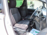 見晴らしが良く、ゆったりとくつろげるシートで心地よく運転ができます!