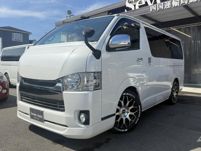 トヨタ ハイエースバン 