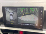 【パノラミックビューモニター】専用のカメラにより、上から見下ろしたような視点で360度クルマの周囲を確認することができます☆死角部分も確認しやすく、狭い場所での切り返しや駐車もスムーズに行えます。