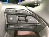【レーダークルーズコントロール】高速道路での長距離走行が楽に!!自動で速度を保つクルーズコントロールが、衝突軽減システムと連携し、前方の車両を感知して車間を保つように速度調節してくれます!!