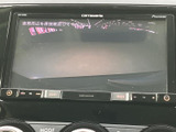 車両周辺の状況を把握しやすい映像表示で、安全運転をサポート。後方確認もスムーズに行え、狭い道でも安心です。
