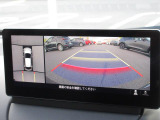 360&deg;ビューモニターを搭載しています。コーナーセンサーと合せてお使いいただくことで、安全、安心にお車の取り回しを行っていただけます。