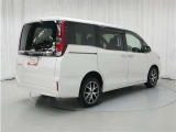 エスクァイア 2.0 Gi 4WD 