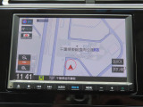 【 ホンダ純正ギャザズ・VXM-205VFEi 】ホンダ純正の8インチメモリーナビが装備されています。