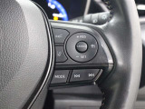 レーダークルーズコントロール作動時に車線維持に必要な運転操作の支援を行う「レーントレーシングアシスト(LTA)」を搭載しています。