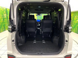 普段のお買い物や通勤、送迎等に十分な荷室スペースを確保しております。セカンドシートを倒すと、大きな荷物の積載も可能です♪