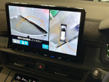 マルチビューカメラシステム搭載で駐車が苦手な方も全方向を確認しながらの駐車が可能です!カメラは選択可能でフロントだけサイドだけ等便利にご使用いただけます!
