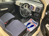 小さなボディでも十分な運転席♪