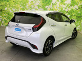 シンプルながらも力強いリアデザインは、安定感とスポーティさを両立。都会での運転も駐車も安心です。ライトの配置も印象的です。