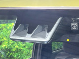 【スマートアシスト】走行中に前方の車両等を認識し、衝突しそうな時は警報とブレーキで衝突回避と被害軽減をアシスト。より安全にドライブをお楽しみいただけます。