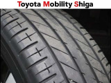 タイヤの残り溝は5ミリです。