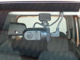 万一に備え、運転の記録をしっかり保存 ( ドライブレコーダー)