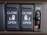 運転席からもスライドドアを楽々操作でスピーディーに!