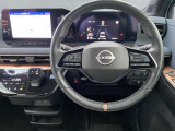 サクラの運転席周りの画像です。興味がわいて来ませんか?ゆっくり、じっくりご覧下さい。