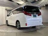 当社でご購入頂いた全ての車両はご納車前、エンジンオイル交換・ワイパーゴム・ブレーキ点検・調整・その他確認の上ご納車いたします。