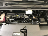 排気量は2500cc!エンジンとモーターが協調して走る先進のハイブリッドシステム。地球環境に優しいパワーユニットです!