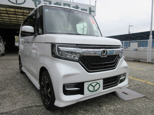 ホンダ N-BOXカスタム 