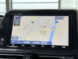 【ナビ画面】主に地図を表示し、目的地へのルート案内や渋滞情報などを表示するために使われます。