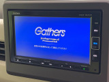 【純正ナビ】人気の純正ナビを装備しております。ナビの使いやすさはもちろん、オーディオ機能も充実!キャンプや旅行はもちろん、通勤や買い物など普段のドライブも楽しくなるはず♪