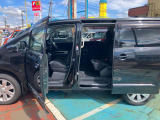 当店では、自社で仕入れした厳選車両を、多数展示しております。リーズナブルなお車を多数在庫しております。掘り出し物を探しにいらしてください。