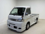 車両につきましては商談等により展示場に無い場合もございます。よりスムーズなご案内、ご対応させて頂けるよう、ご来店の際は事前に在庫確認お願い申し上げます。
