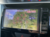 停車中にはTVの視聴も楽しめる便利な機能。休憩時間や待ち時間に、ニュースや番組をチェックできます。快適なドライブをさらに充実させてください。