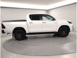 ハイラックス 2.4 Z ディーゼル 4WD 