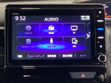 メモリーインターナビ付いています。スマートフォンとの連動も可能です。