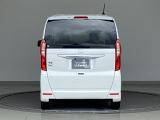現車を確認できる方へ販売いたします。当社サービススタッフにて純正部品を使い点検整備を実施し、その後、ご納車させていただきますのでご安心してご利用いただけます。