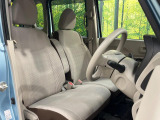 運転席シート廻りは使用感も少なく、良好な状態となっています。丁寧に使われていたことがよくわかりますね。