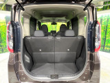 普段のお買い物や通勤、送迎等に十分な荷室スペースを確保しております。セカンドシートを倒すと、大きな荷物の積載も可能です♪