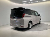 納車後1年間は走行無制限のトヨタロングラン保証付きです。(対象項目:約60項目・5000部品)が対象です。全国のトヨタ系ディーラーで保証修理が可能です。