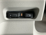 ビルトインタイプの【ETC】で見た目もスッキリ。高速道路の利用にとても便利です。