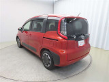 展示車はお客様のお住いの近くのネッツトヨタ石川のお店まで移動も可能です。最寄りの店舗までお気軽にご相談ください。